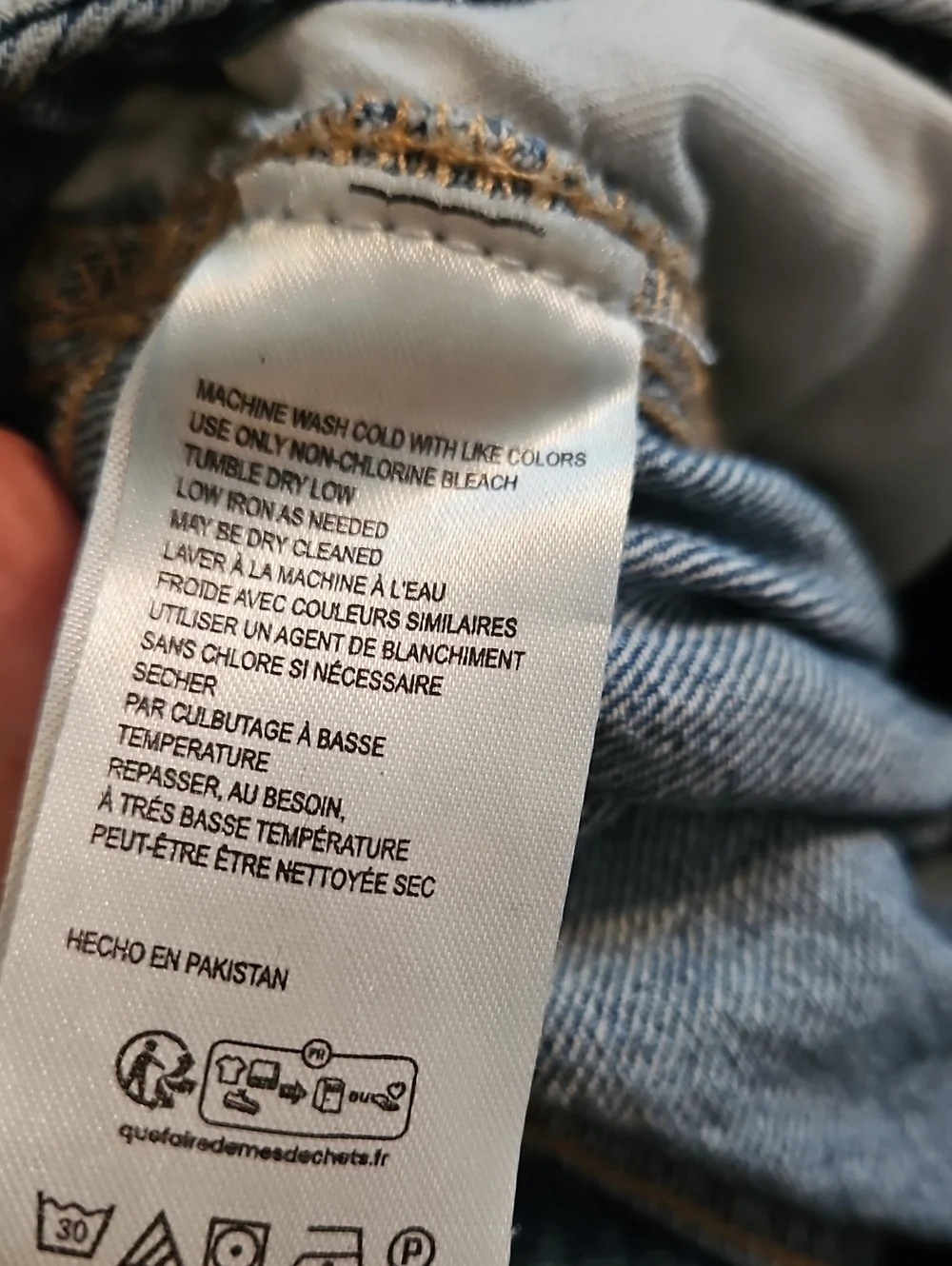 Pilcro Barrel Light Blue Washed Denim Jeans - Picture 4 of 5